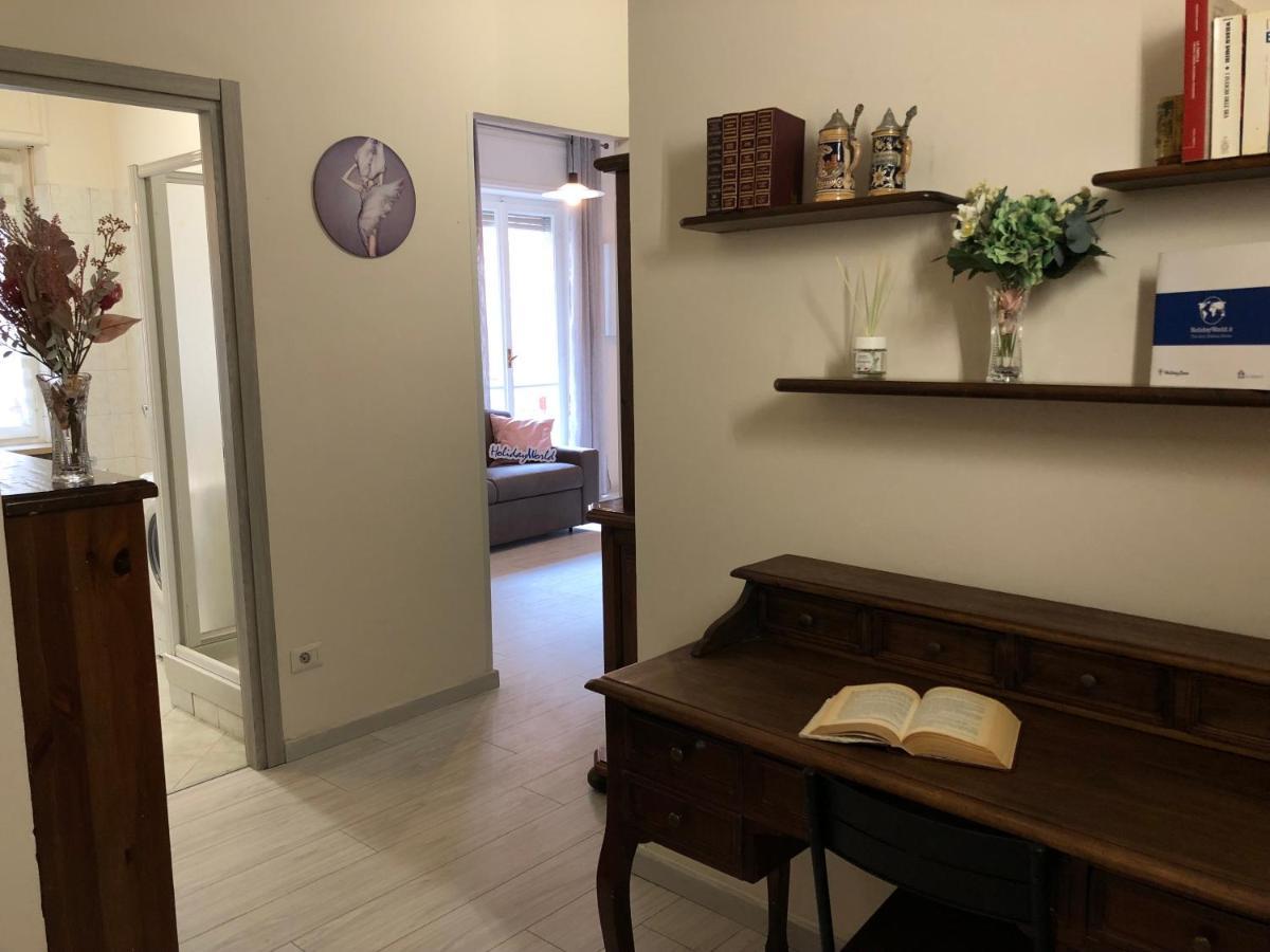 L'Angolo Del Borgo By Holiday World Turim Exterior foto
